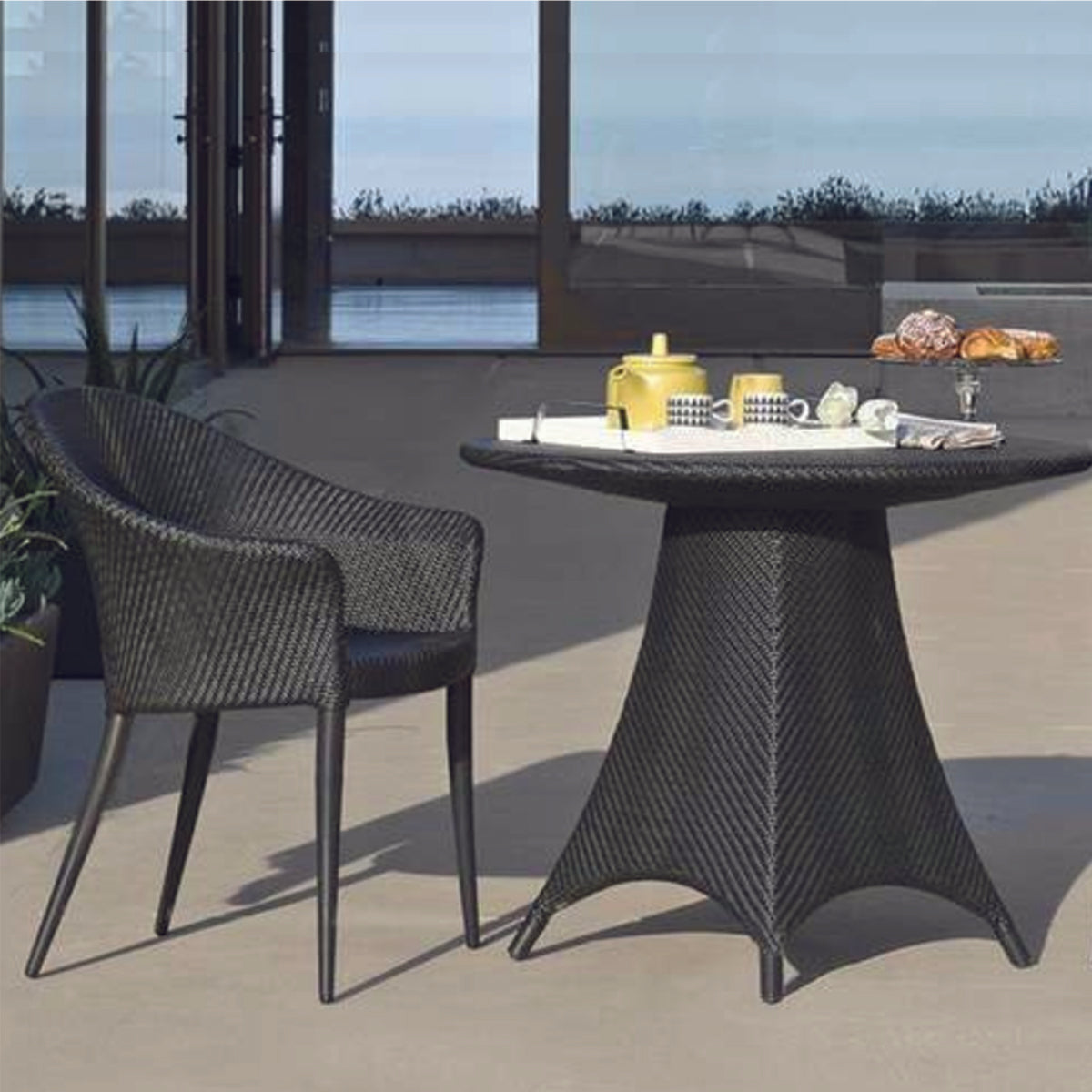 <b>VDC 631</b><br>Wing Design Balcony Set with Table in Wicker